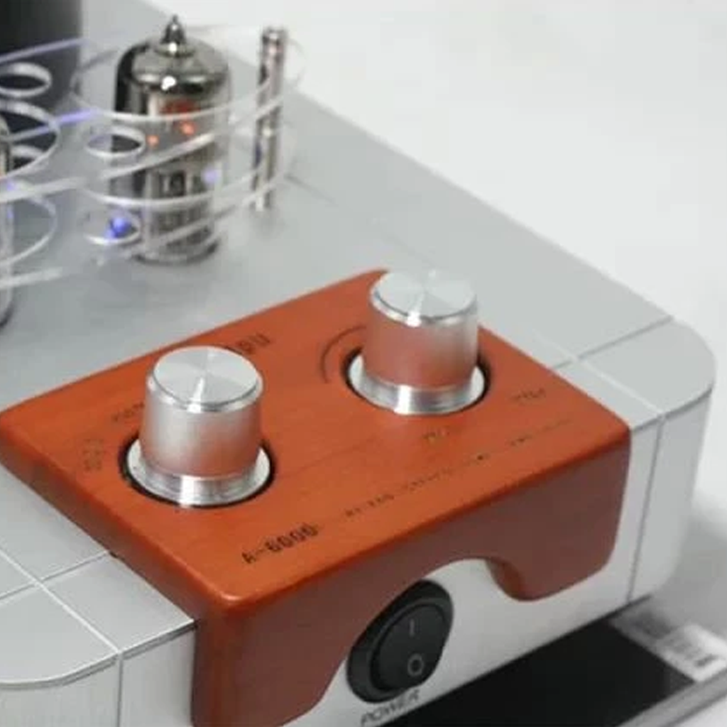 Qinpu A-6800 Mini Hybrid Amplifier + Speaker Sets